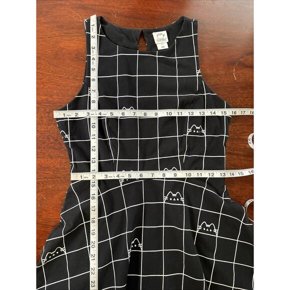 Pusheen Fit and Flare Cat Dress Sz Medium Skater Whimsical Retro Cotton Stretch - Picture 7 of 8